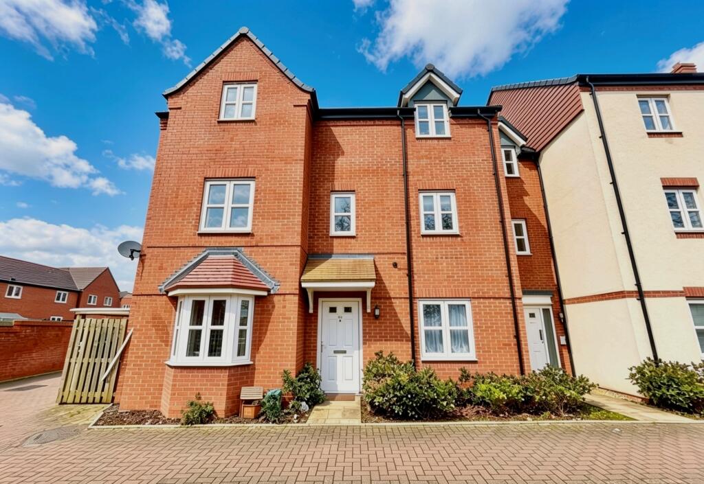 Main image of property: Chatham Road, Meon Vale, CV37 8WH