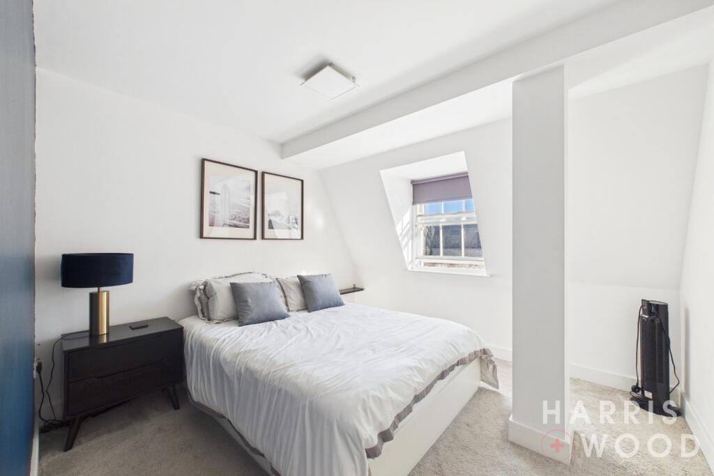 Apartment in Colchester, New Town - More