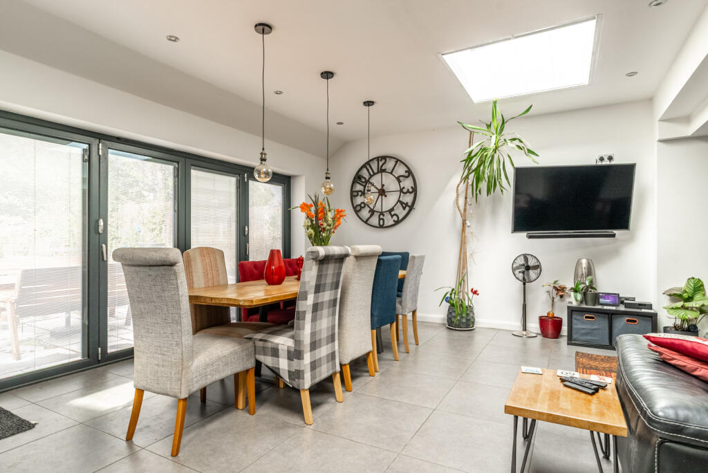 Additional image 5 of Ardens Way, St. Albans, Hertfordshire, AL4