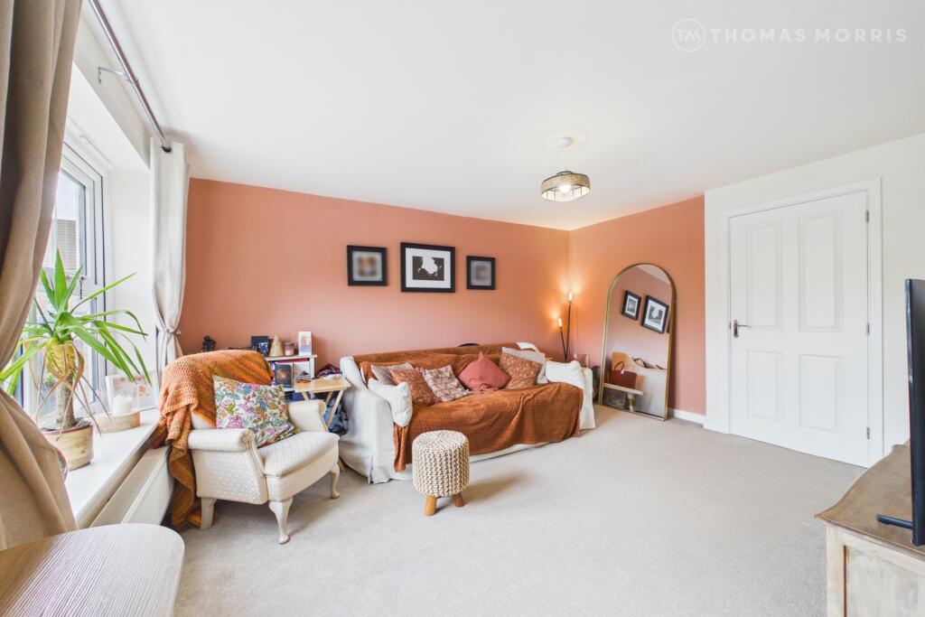 Turnpike Close, Needingworth, St. Ives, Cambridgeshire, PE27 photo 2