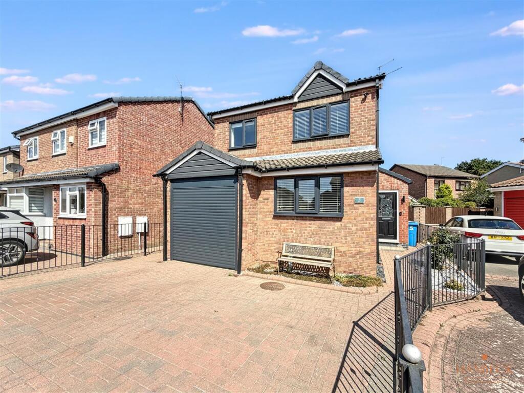 Main image of property: Ribblesdale, Hull