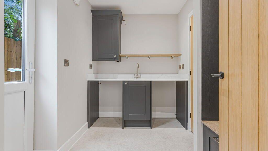 Additional image 13 of Wharf Farm, Dickens Heath Road