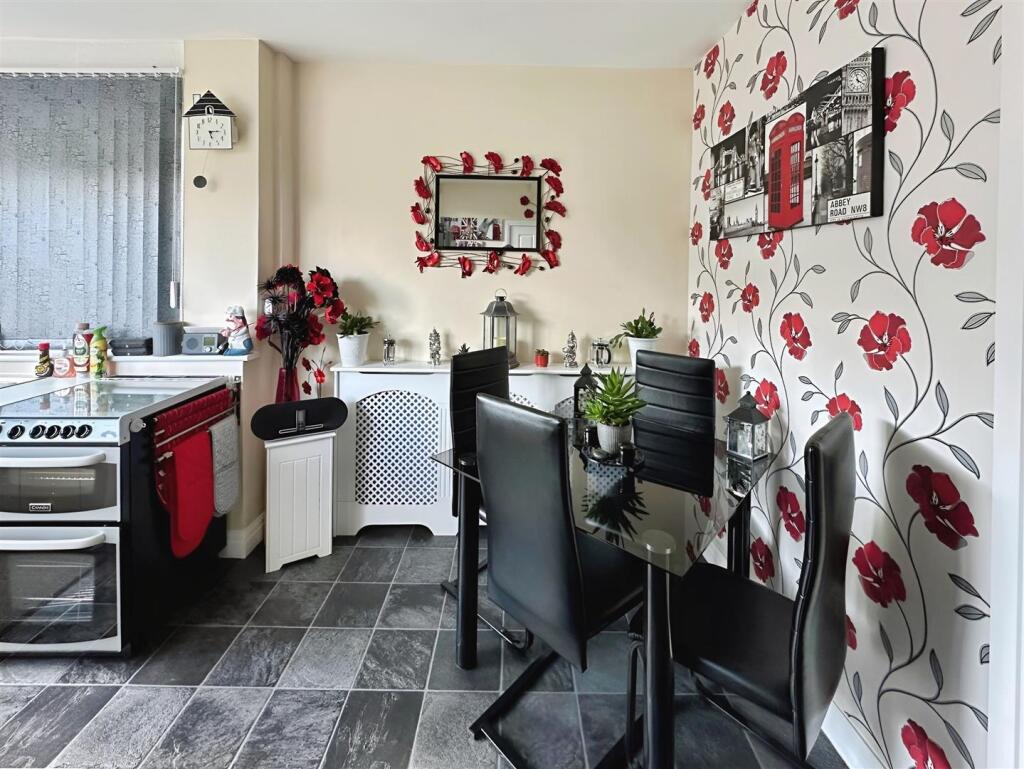 Additional image 9 of Mount Grove, Bradford, BD2 2JL