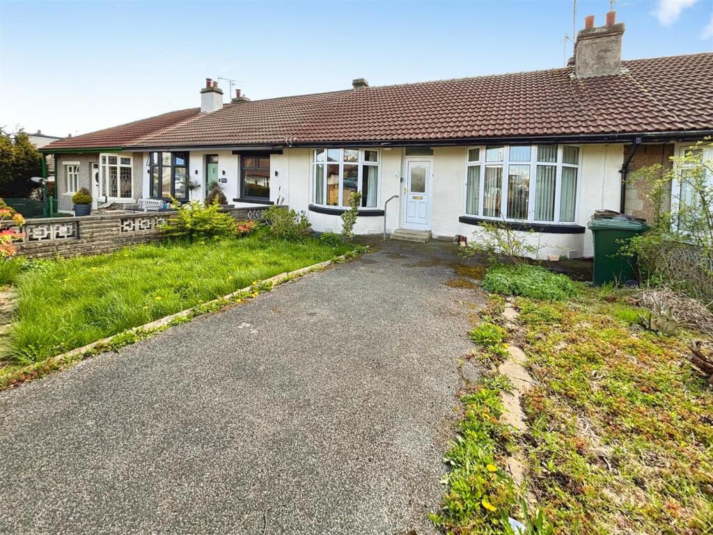 Hawes Drive, Bradford, BD5 9BB