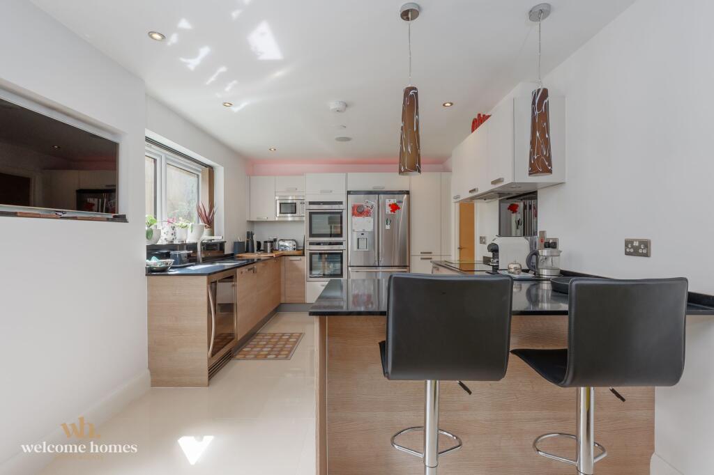 Fitzharris Avenue, Bournemouth, BH9 photo 5