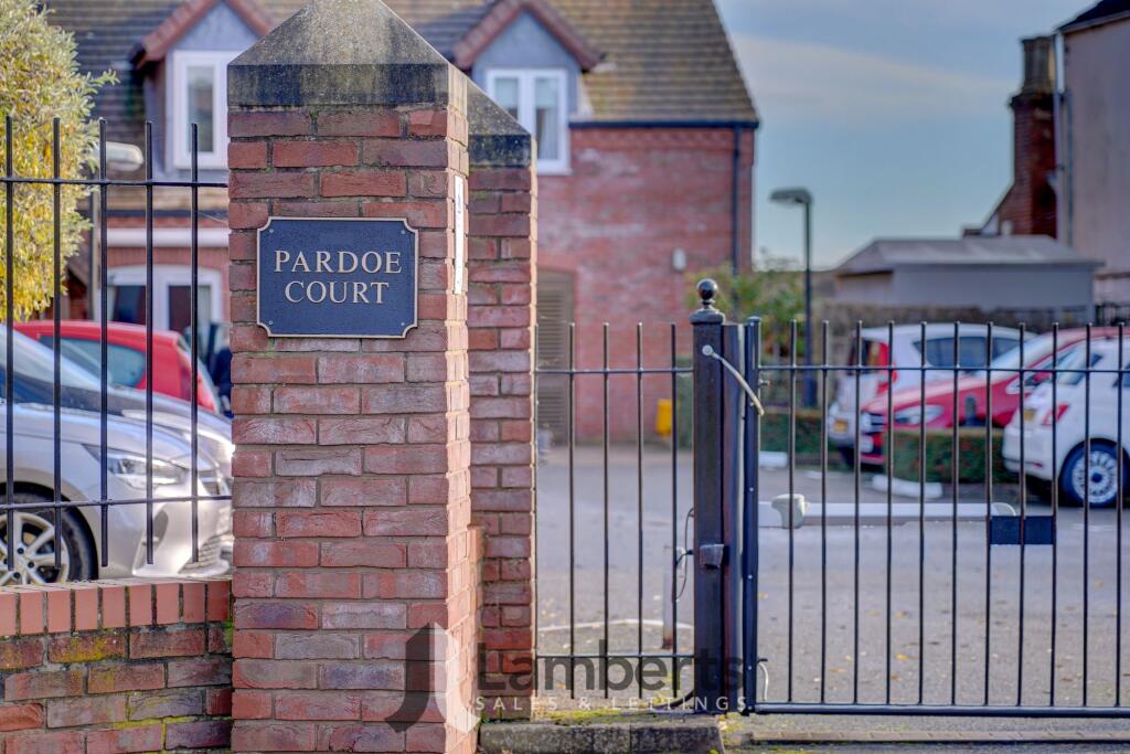 Additional image 16 of New Road, Studley, B80