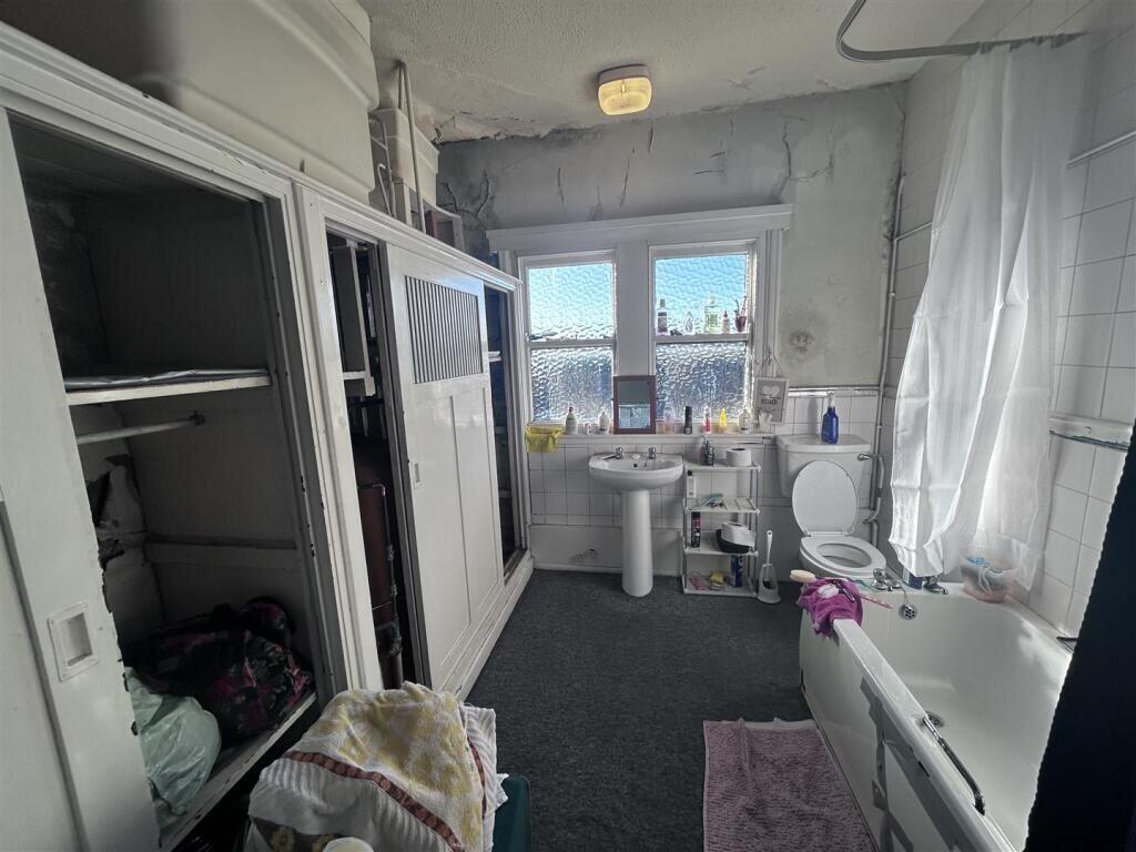 Apartment in Stoke-on-Trent, Longport - More