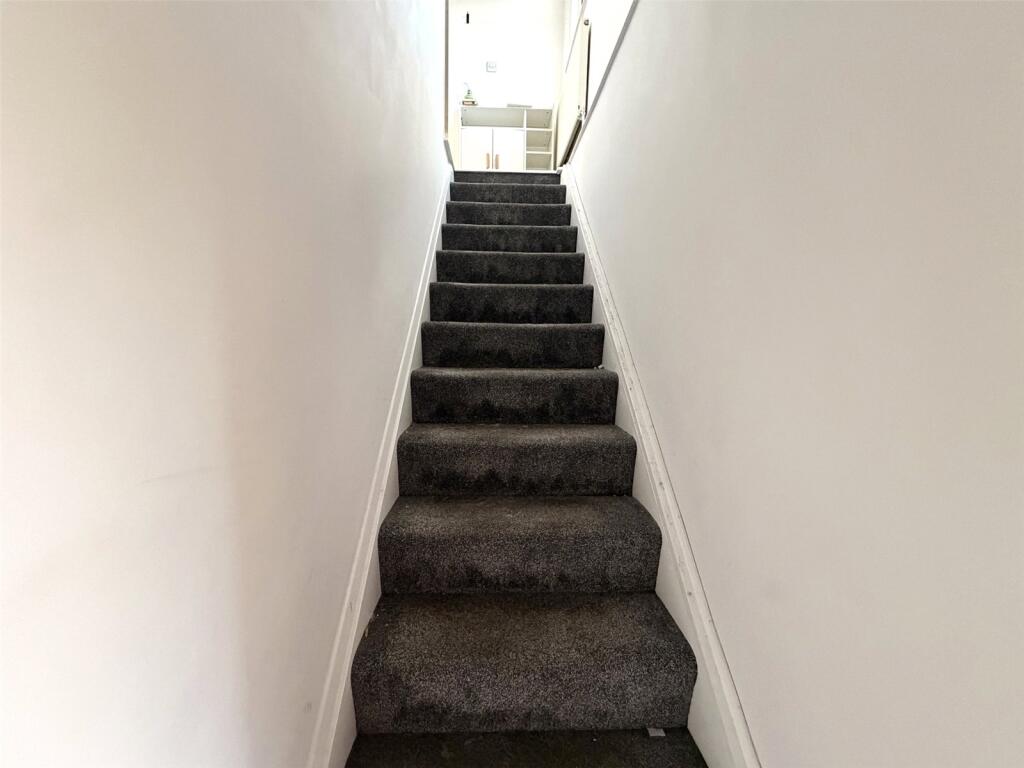 Additional image 15 of Lynfield Close, Birmingham, West Midlands, B38