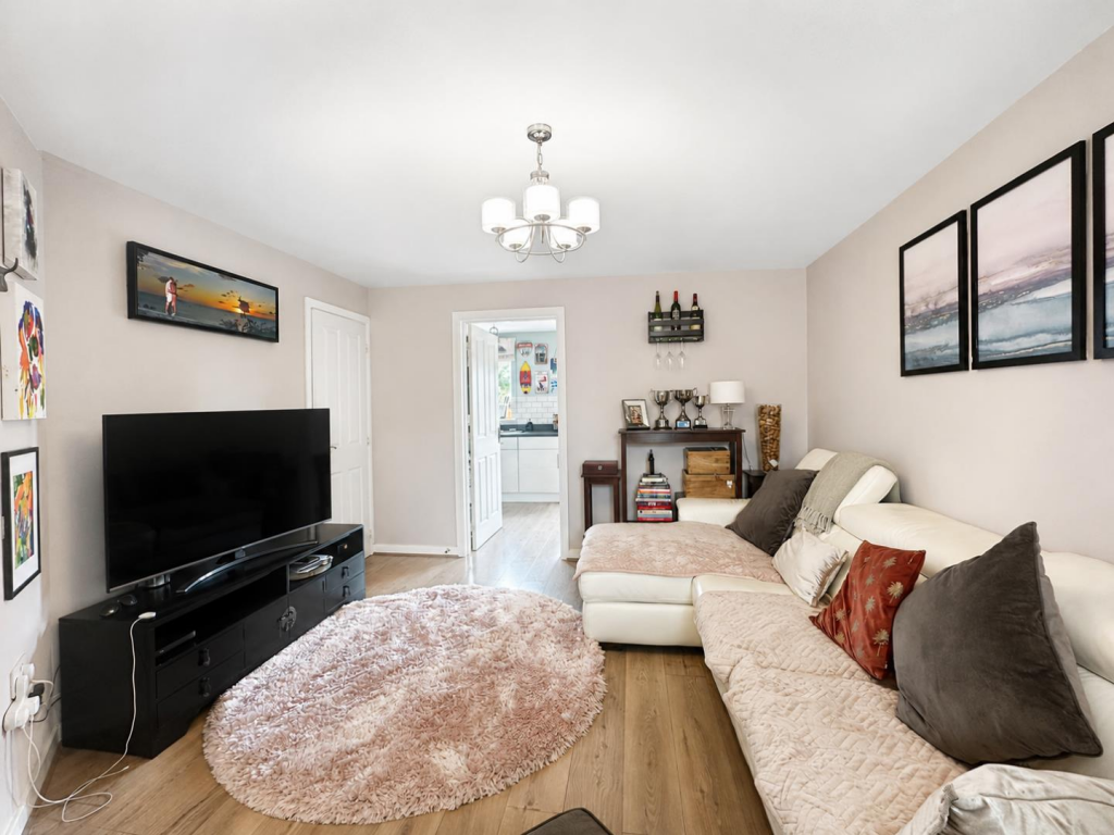 Chancellor Court, Kingsthorpe, Northampton NN2 – pohled 4