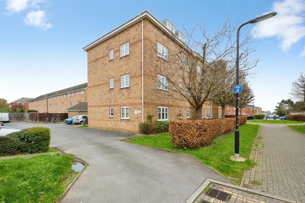 Main image of property: Hoddinott Road, Eastleigh