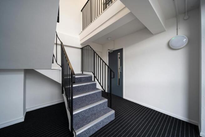 Unit B1 Hambridge Road 1.jpg
