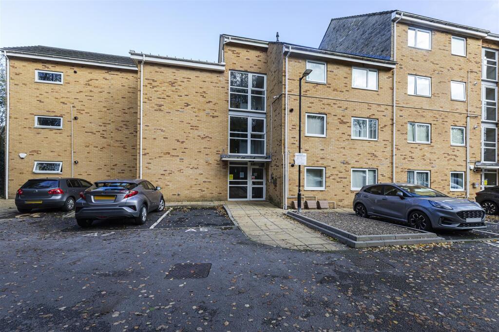 Main image of property: Halifax Road, Huddersfield