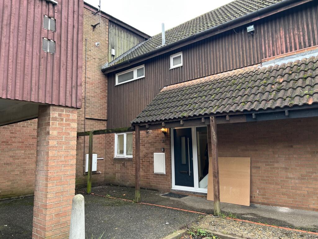 Main image of property: Montsale, Pitsea, Basildon, Essex, SS13