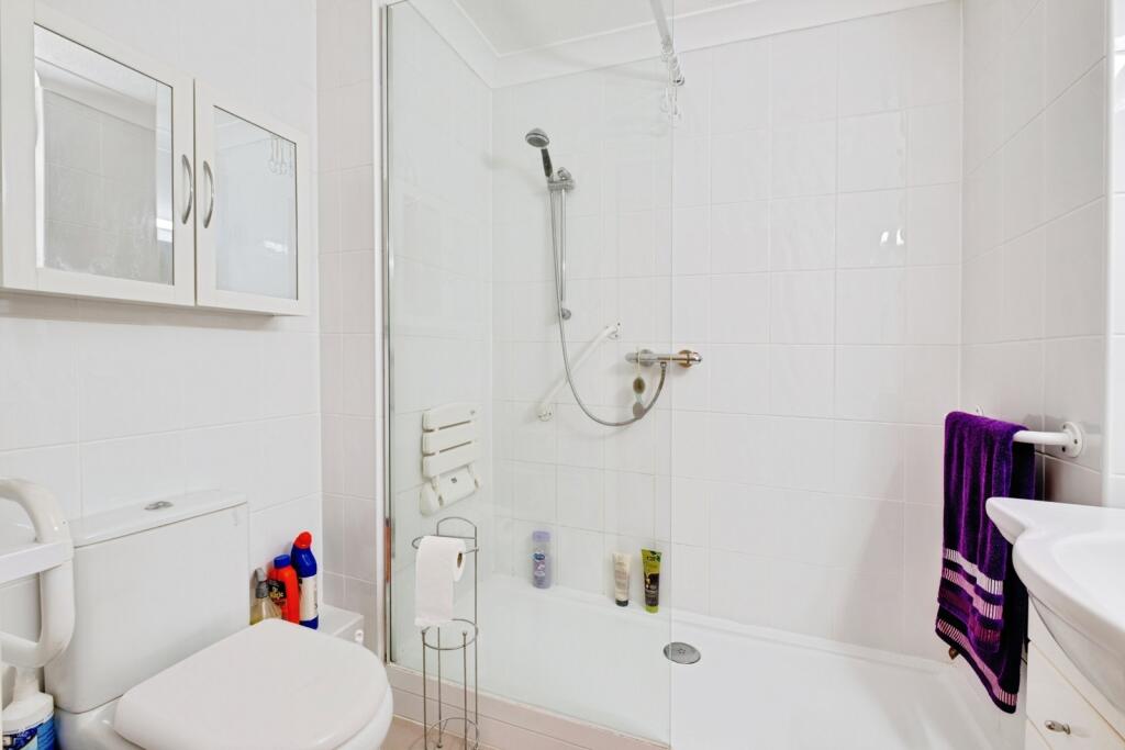 Apartment in Bournemouth - More