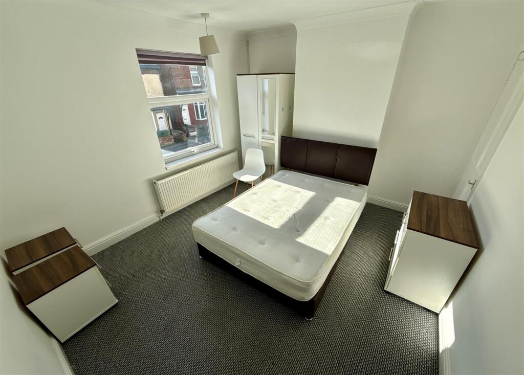 Main image of property: Victoria Street, Mansfield, Nottinghamshire