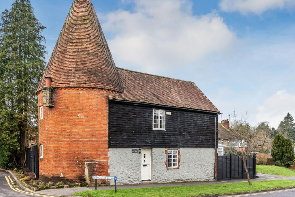 Main image of property: Croydon Road, Westerham, Kent, TN16