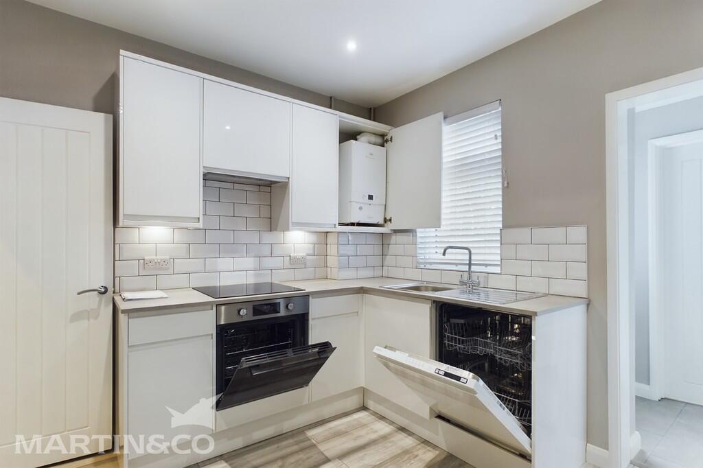 House in Tunbridge Wells, Kent - View 5