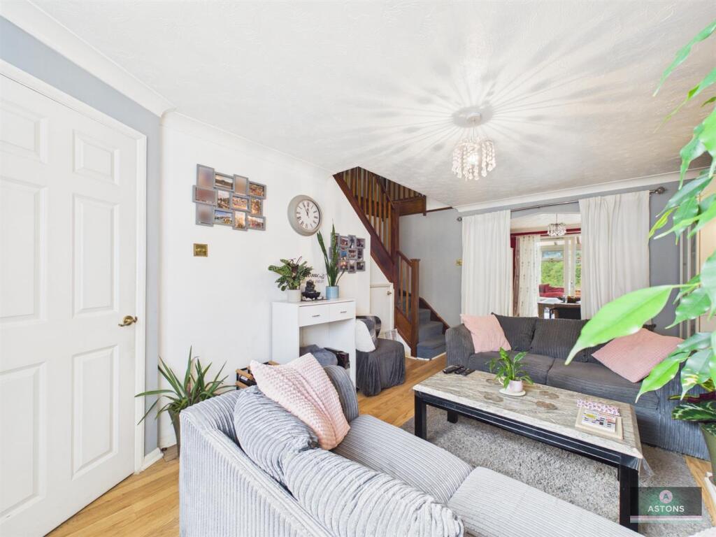 House in Redhill - More