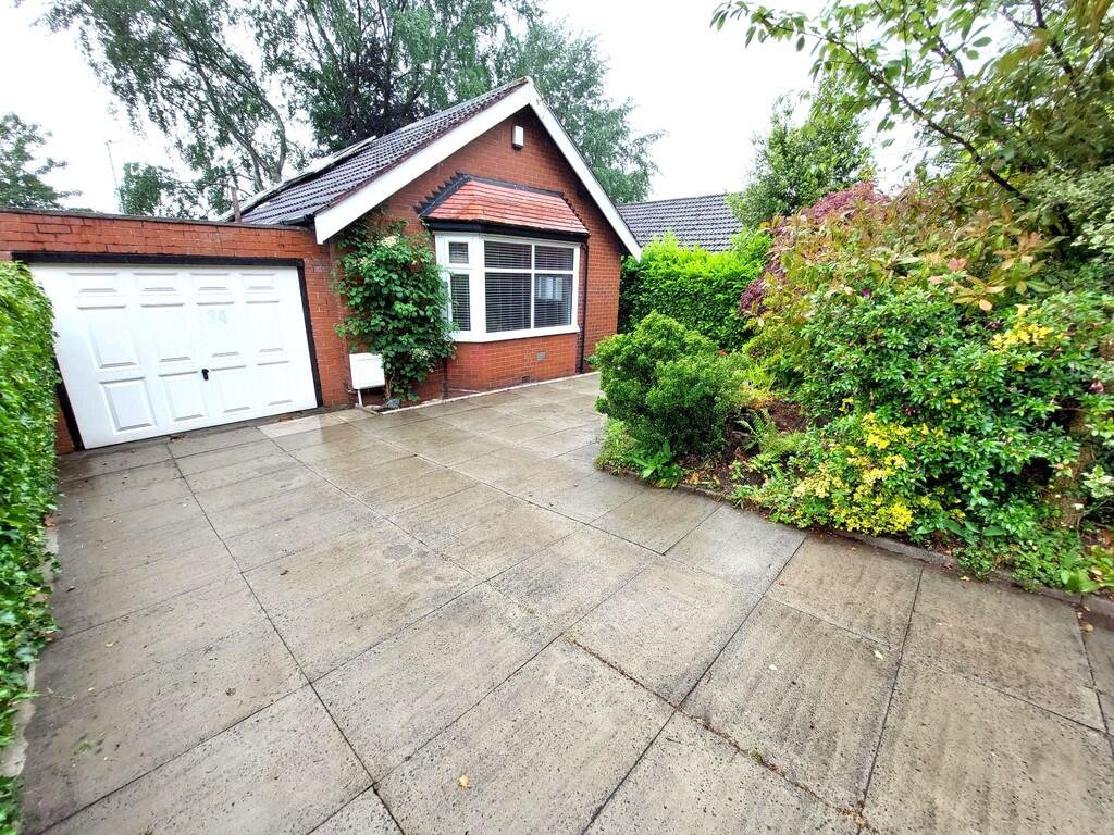Main image of property: Moor Lane, Salford, M7