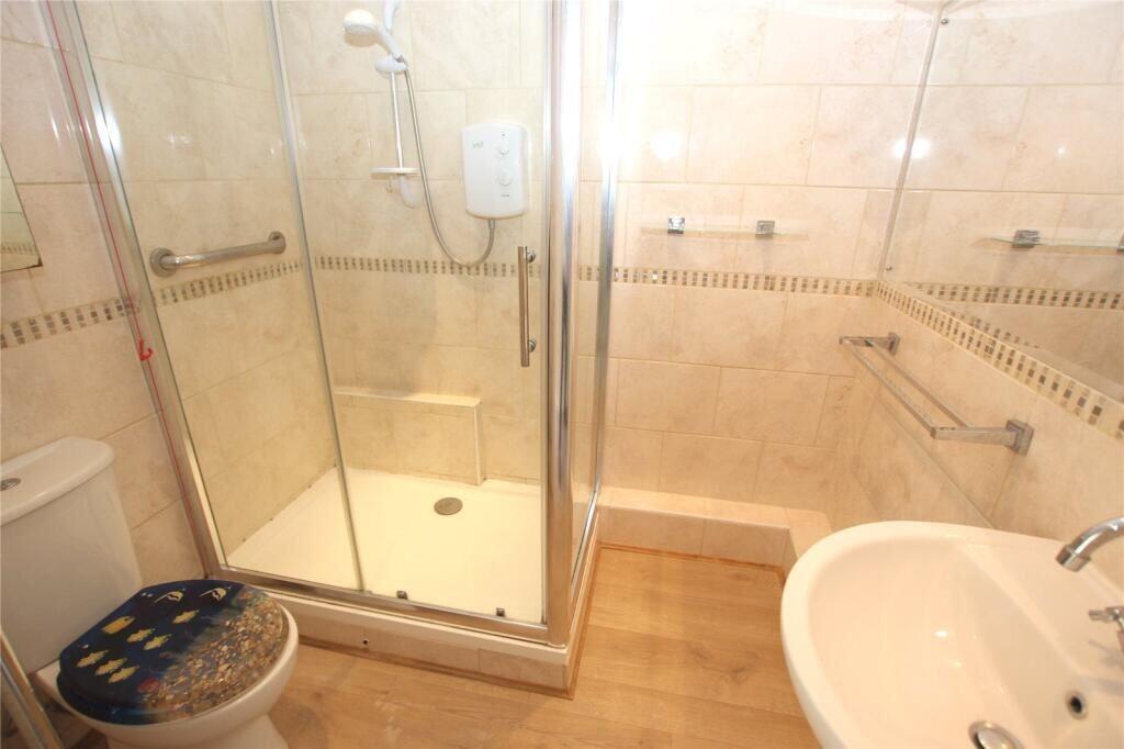 Flat 26 Homerowan House, Station Road, Southend-on-Sea, Essex, SS1 3LU photo 5