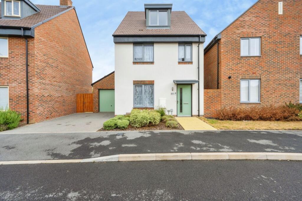 Main image of property: Albatros Lane, Weston Turville, Aylesbury, HP22