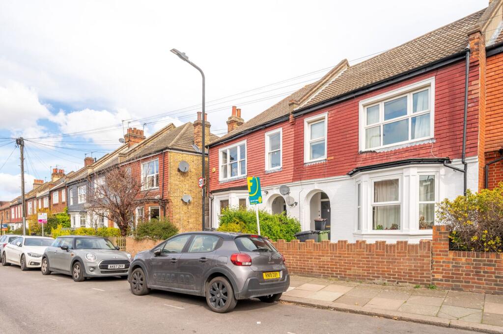 Main image of property: Radbourne Road, Balham, London, SW12