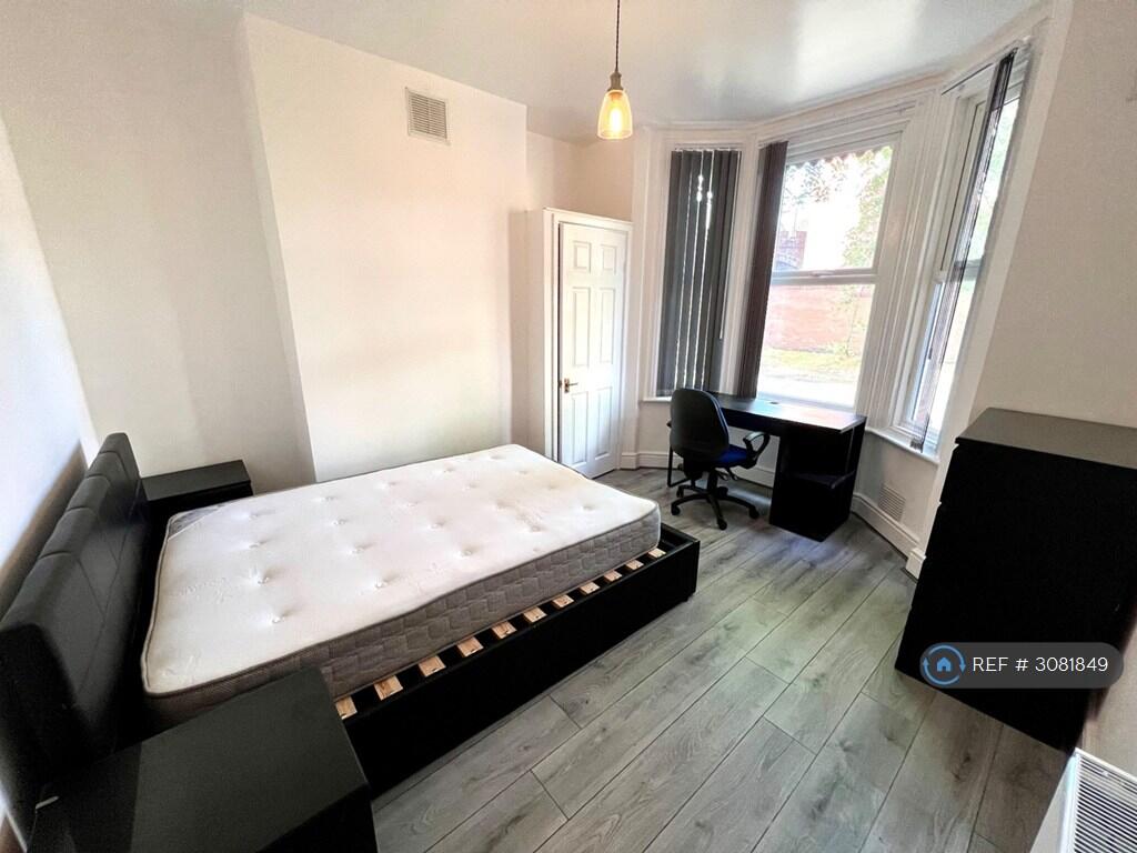 House in Coventry - View 4