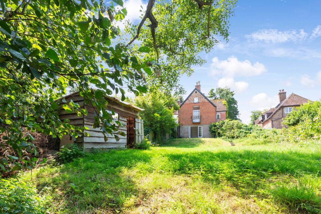 Main image of property: Cross House Cottage, Fontmell Magna, Shaftesbury