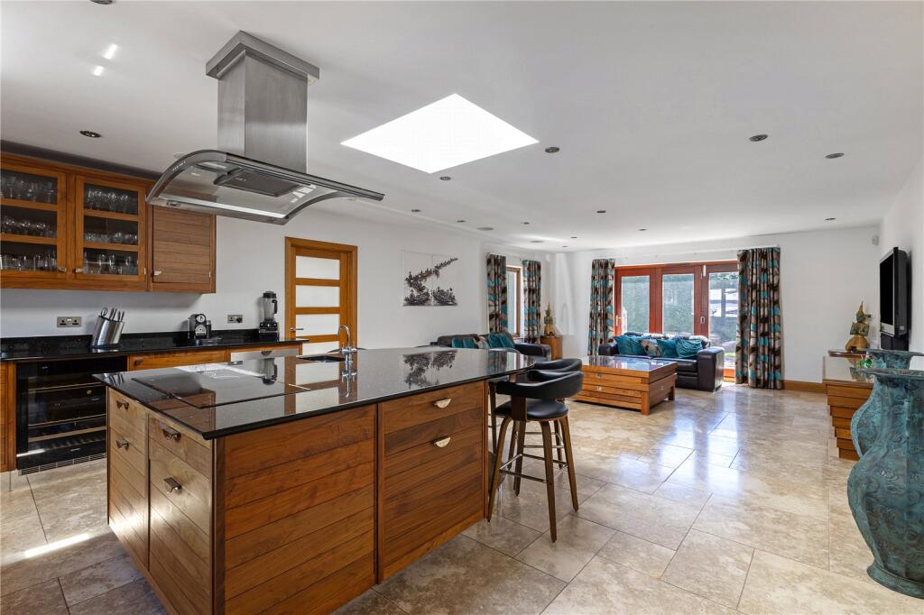 Upton Scudamore, Wiltshire, BA12 photo 4