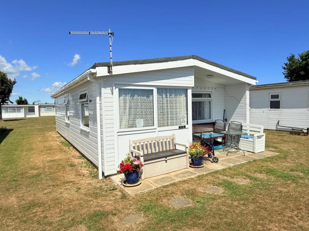 Main image of property: Sundowner Newport Road, Hemsby, Great Yarmouth