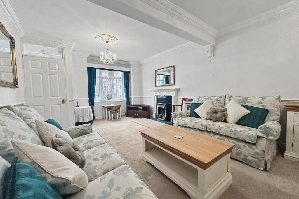 House in Poole - View 4