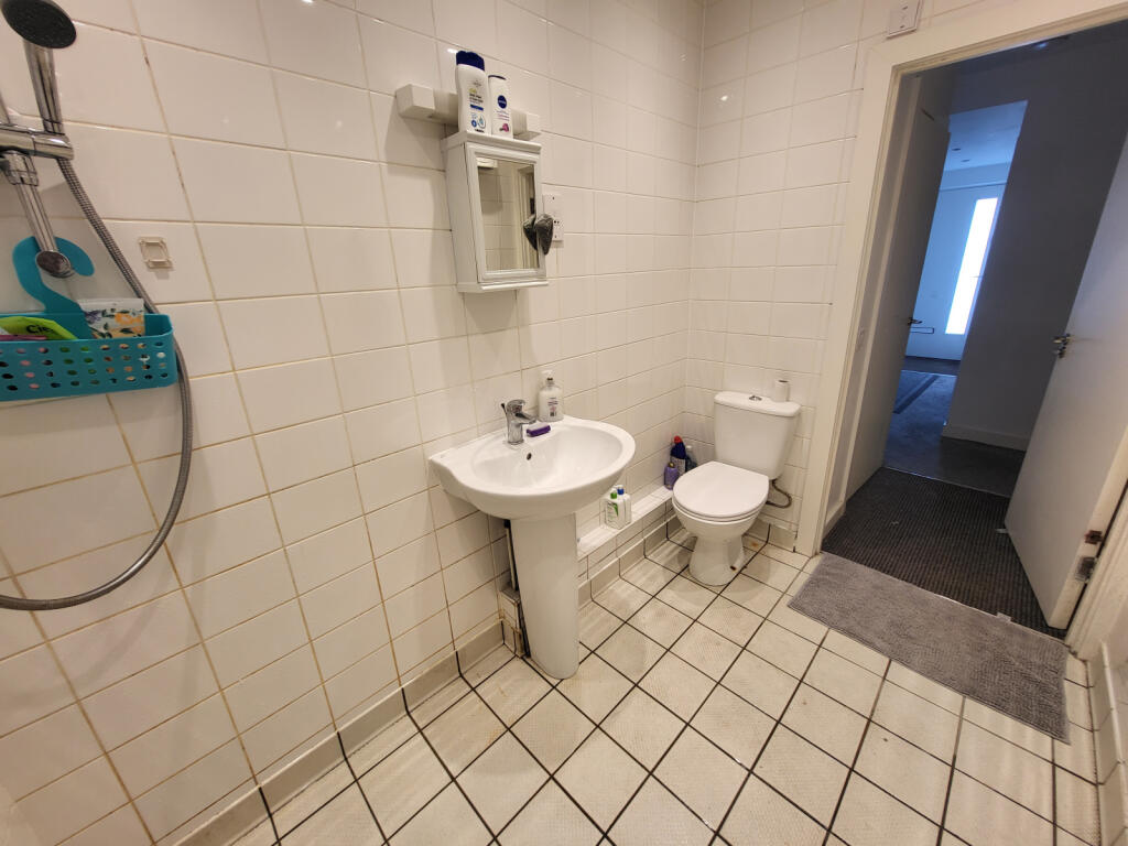 3 bedroom town house for rent