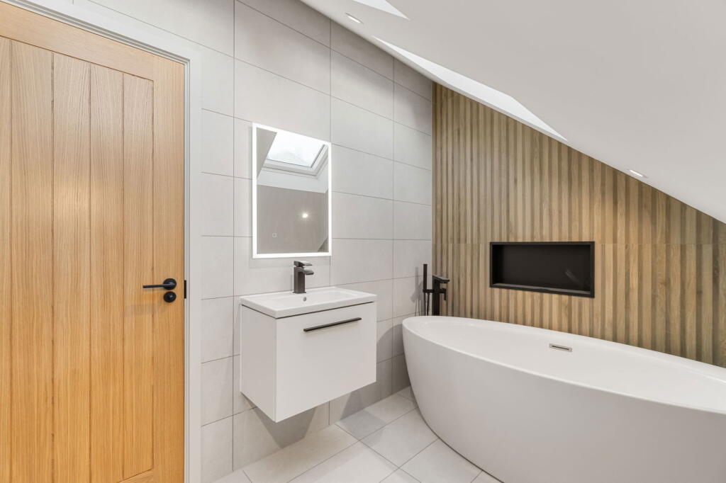 Additional image 13 of Thornton Road, Thornton