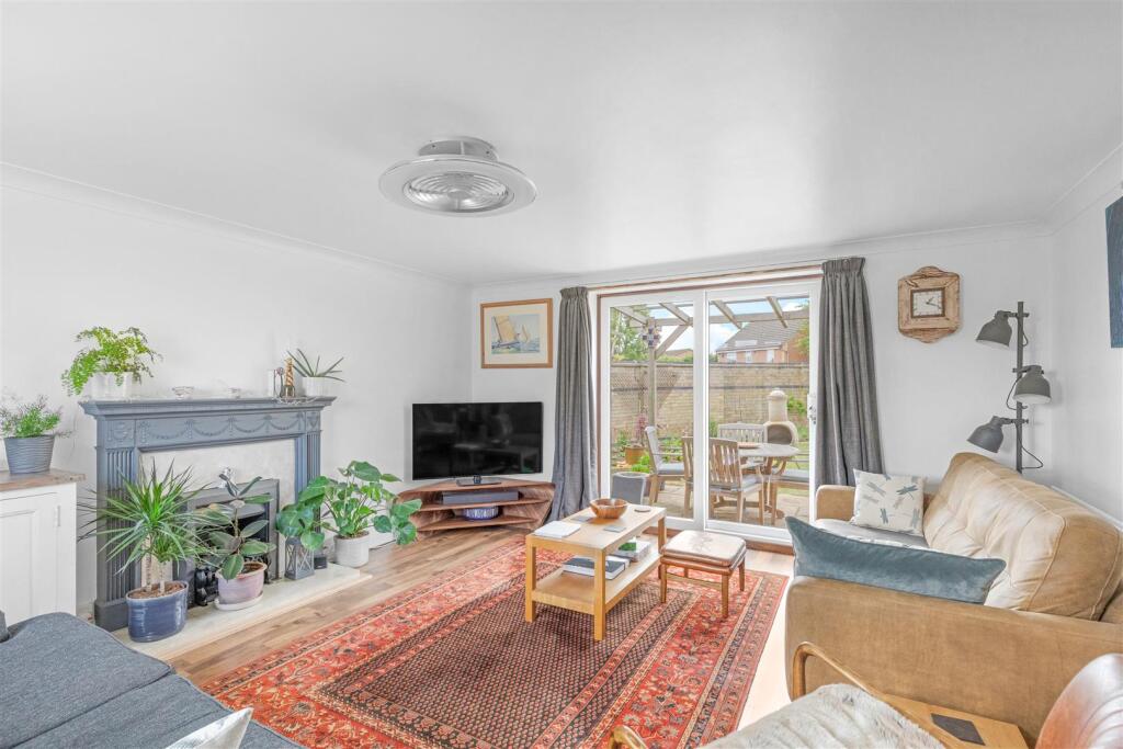 House in Kettering, Leisure Village - View 2