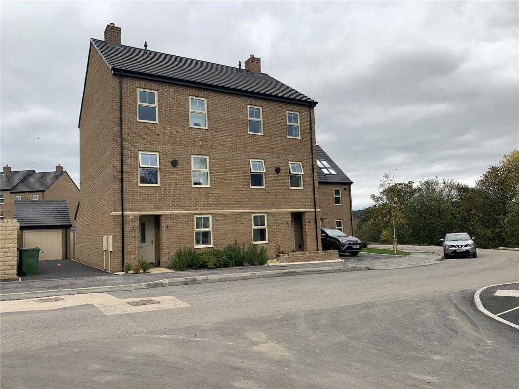 Main image of property: Comley Crescent, Chesterfield, Derbyshire, S41