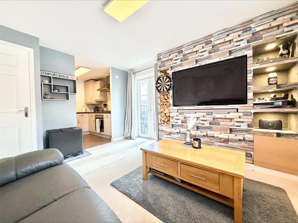 Apartment in Blunsdon St Andrew, Redhouse, St. Andrews - View 3