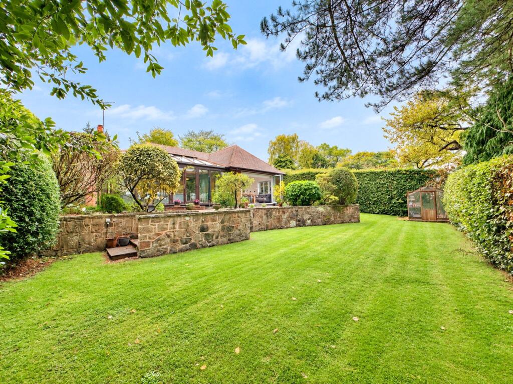 Dawstone Road, Heswall, Wirral, CH60 photo 2