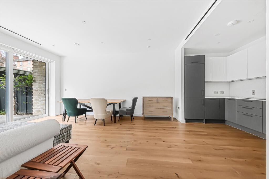 Main image of property: Fisherton Street, London NW8