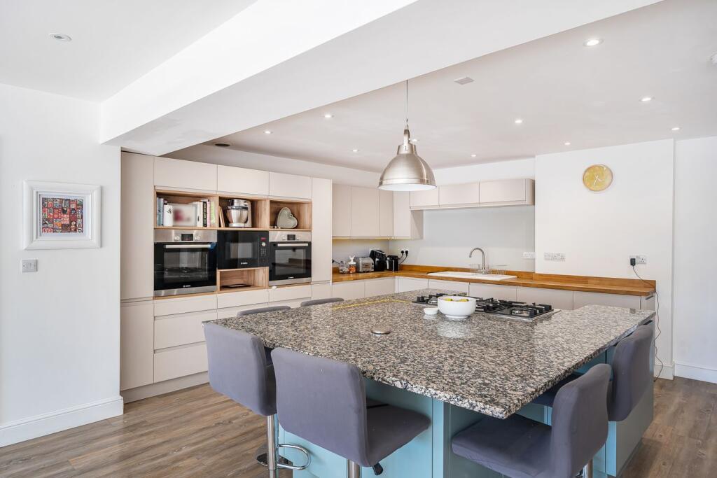 House in Butleigh, Somerset - View 5