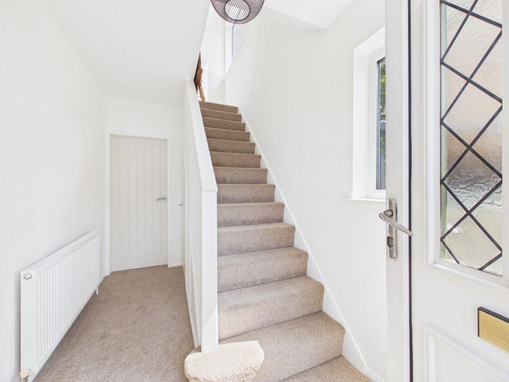 House in Nottingham, Sherwood - More