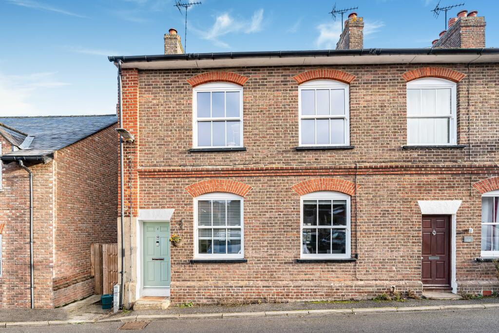 Main image of property: Cleveland Road, Markyate, St Albans, AL3