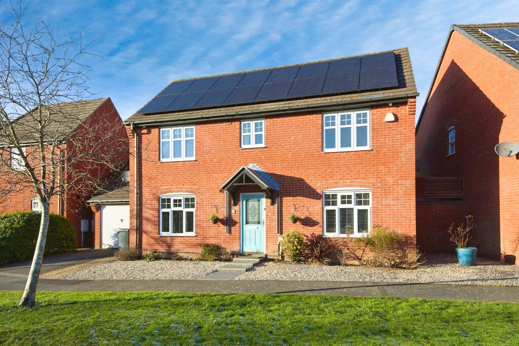 Main image of property: Donington Drive, Woodville, SWADLINCOTE