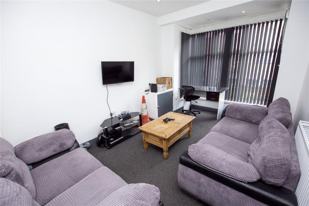 Main image of property: Pershore Road, Selly Park, Birmingham, West Midlands, B29