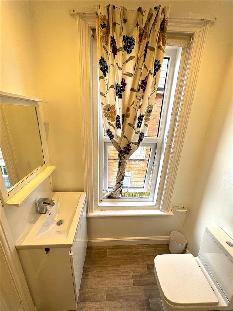 Apartment in Bournemouth - View 5