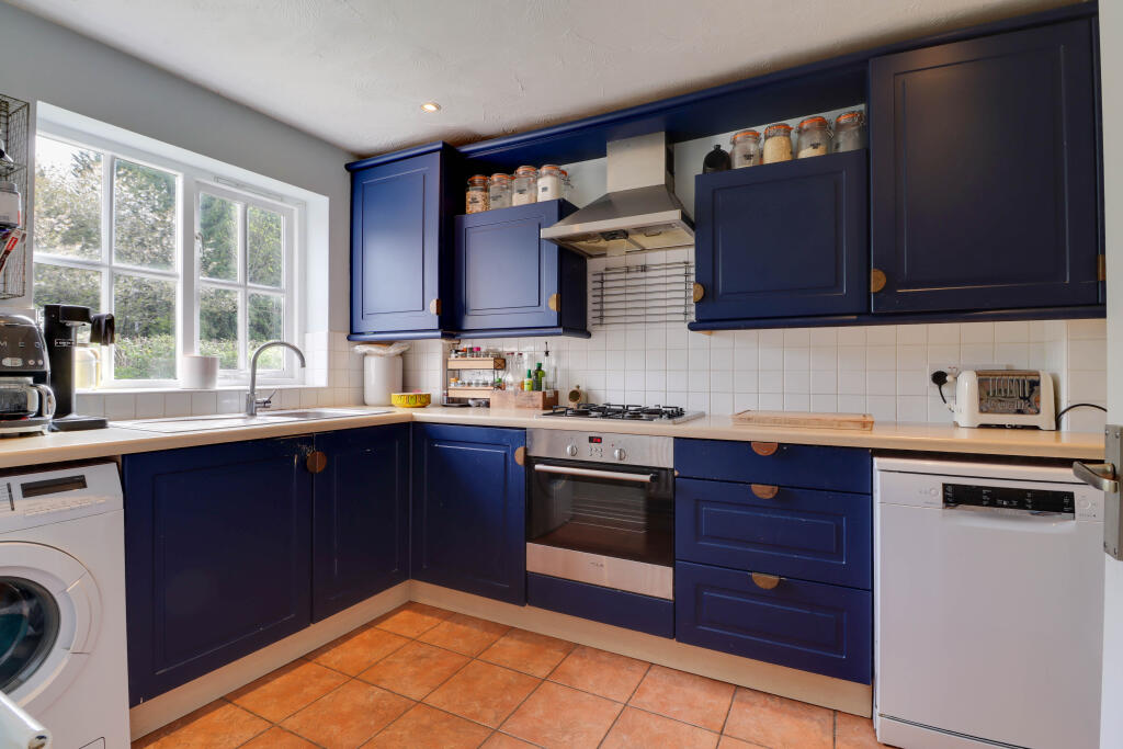 House in St Albans, Harpenden - View 4