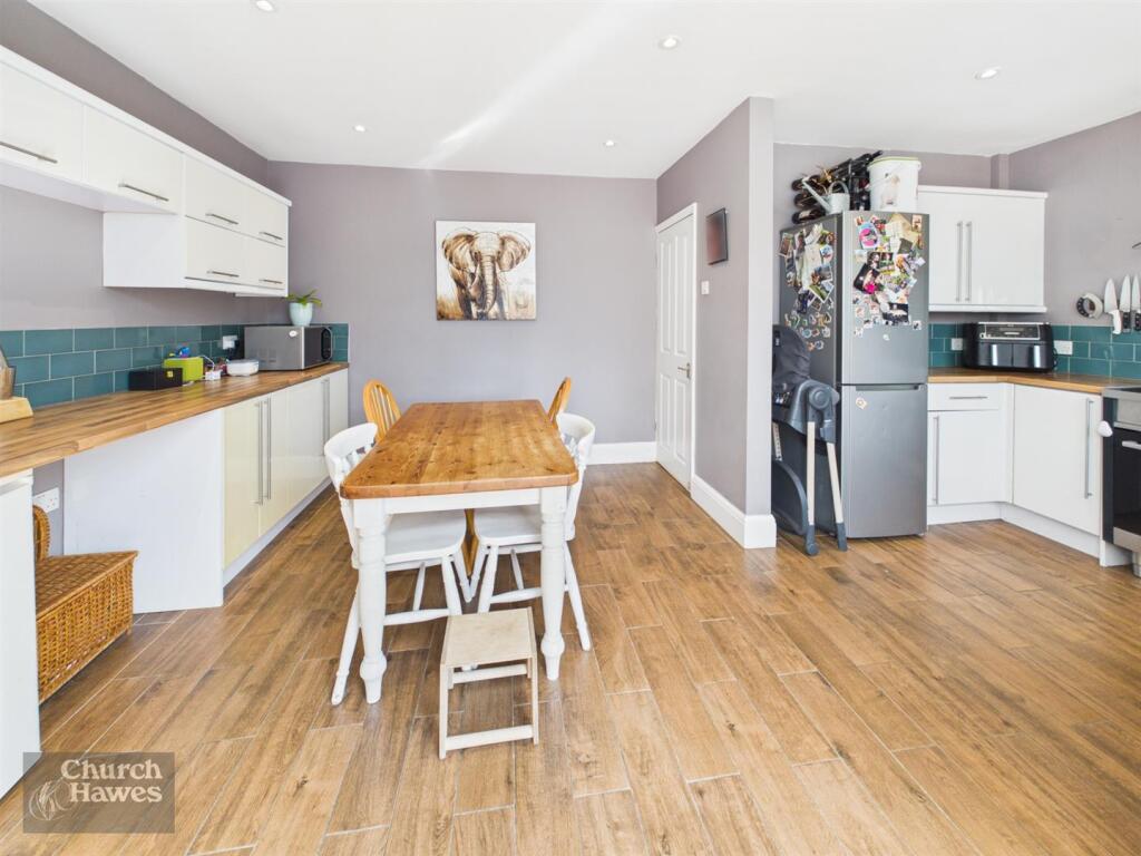House in Chelmsford, Moulsham - More