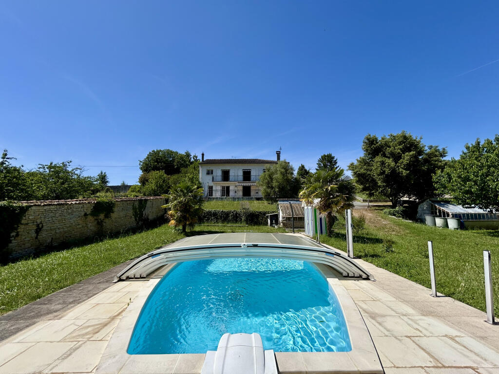 Main image of property: Poitou-Charentes, Deux-Sèvres, Chef-Boutonne