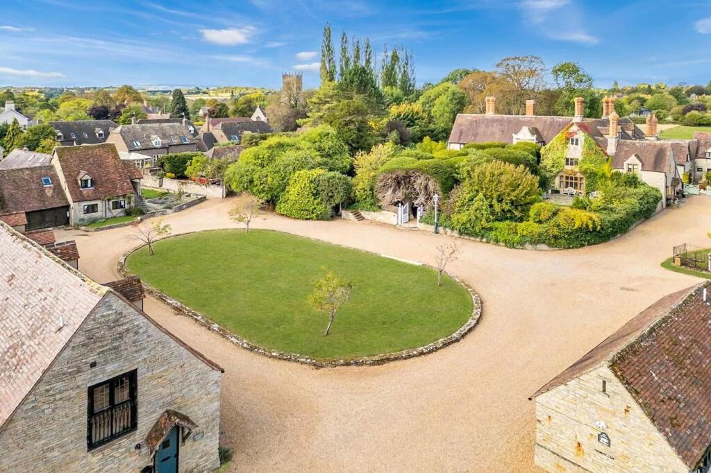 Main image of property: Bidford Road, Cleeve Prior, Evesham