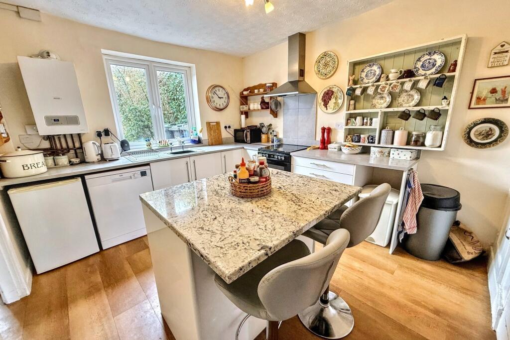 House in Downton, Wick, Wiltshire - View 3