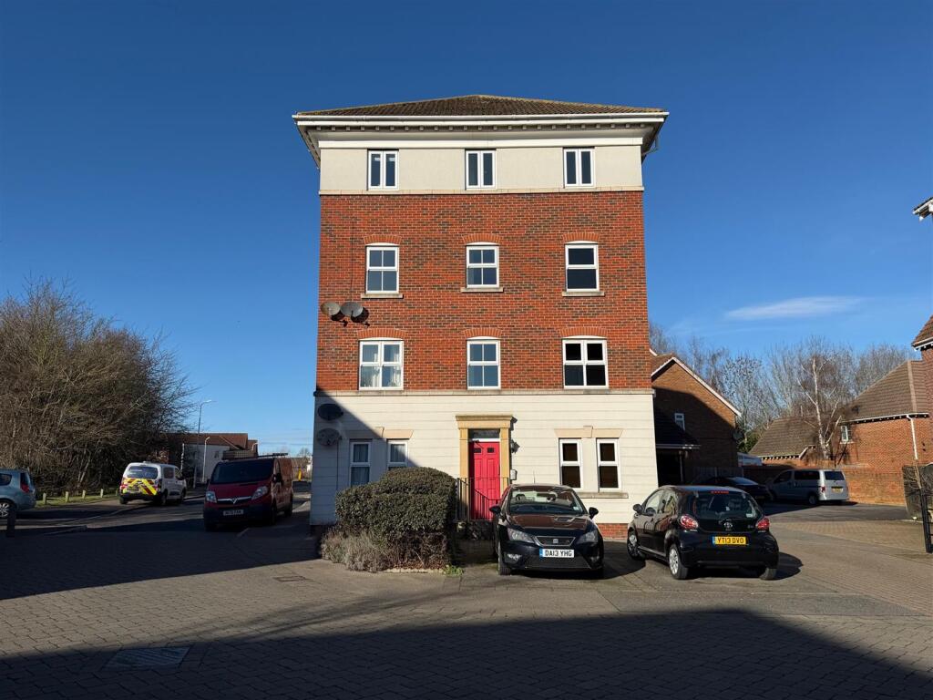 Main image of property: Emerald Crescent, Sittingbourne, Kent